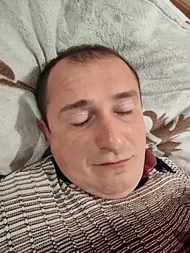 Snapshot of zurab39 chatting on 11-02-25, 07:16 zurab39 online show from 11-02-25, 07:16