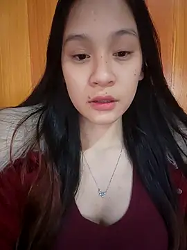 ChiecumBae online show from 11-13-25, 01:48