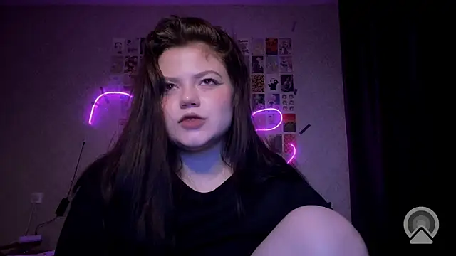 Snapshot of GoddessDarina chatting on 09-09-25, 02:44 GoddessDarina online show from 09-09-25, 02:44