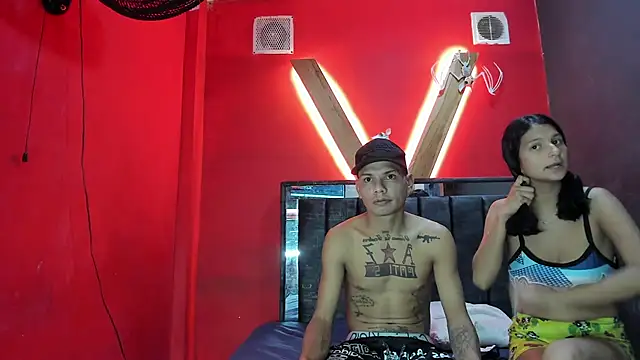 Snapshot of catalina_hard_love chatting on 10-25-25, 01:02 catalina hard love online show from 10-25-25, 01:02