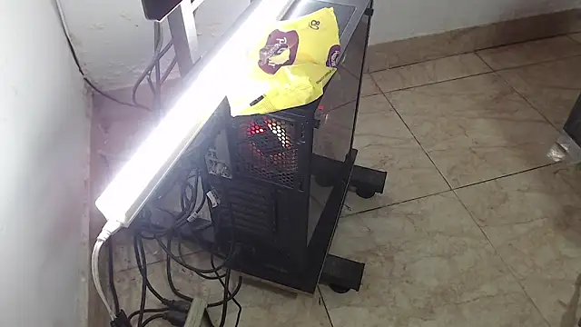 Snapshot of catalina_hard_love chatting on 10-30-25, 12:56 catalina hard love online show from 10-30-25, 12:56