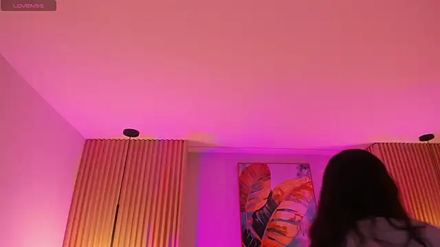 Mila Hank  online show from 03-20-26, 12:10