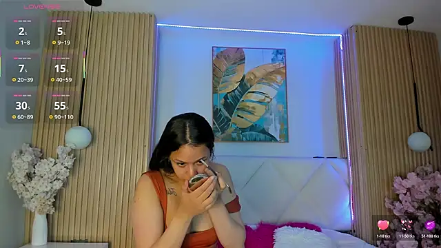 Mila Hank  online show from 06-01-26, 12:29