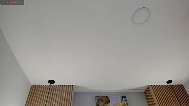 Mila Hank  online show from 06-02-26, 01:35