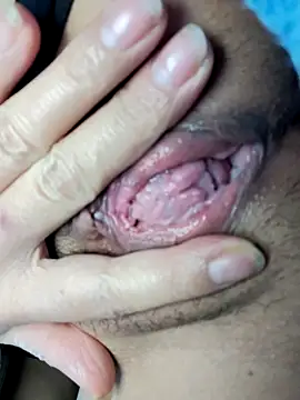 Lyly suri07 online show from 01-05-26, 05:27