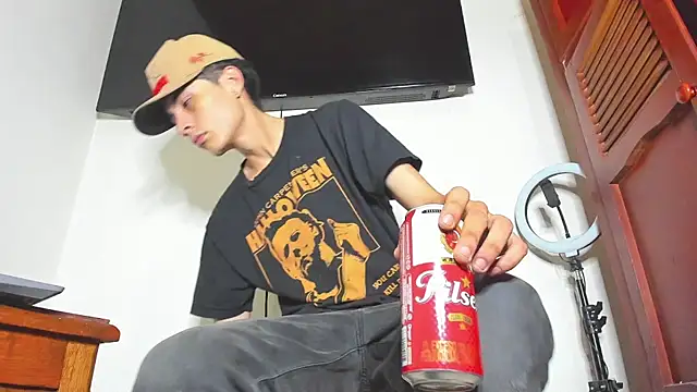 Master liam00 online show from 11-25-25, 02:33