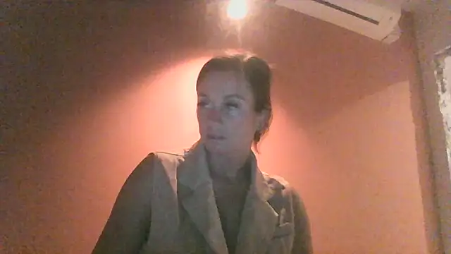 Snapshot of Justnani001 chatting on 09-09-25, 07:35 Justnani001 online show from 09-09-25, 07:35