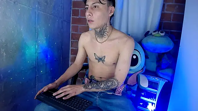 Snapshot of anaximandro_hot chatting on 11-08-25, 06:13 anaximandro hot online show from 11-08-25, 06:13