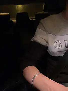 Snapshot of bmwe71 chatting on 09-20-25, 06:20 bmwe71 online show from 09-20-25, 06:20