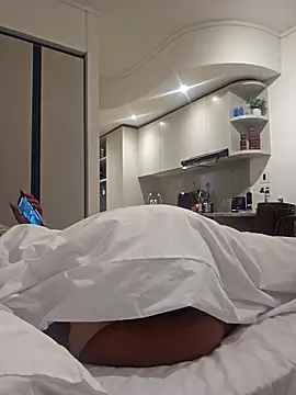 trickyOne online show from 10-12-25, 09:58