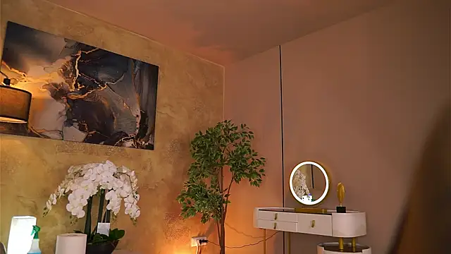 Snapshot of AishaaDevoe chatting on 11-07-25, 07:36 AishaaDevoe online show from 11-07-25, 07:36