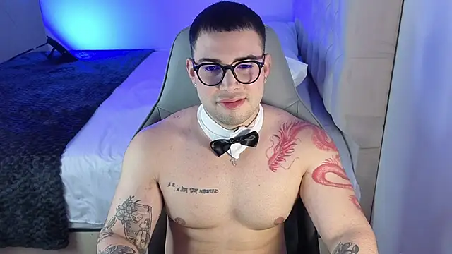 Snapshot of baby_mateo chatting on 05-26-26, 12:39 baby mateo online show from 05-26-26, 12:39