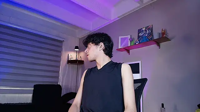 Dani Lips  online show from 10-04-25, 08:18