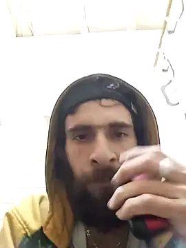 Snapshot of hairy_mannn chatting on 10-12-25, 12:53 hairy mannn online show from 10-12-25, 12:53