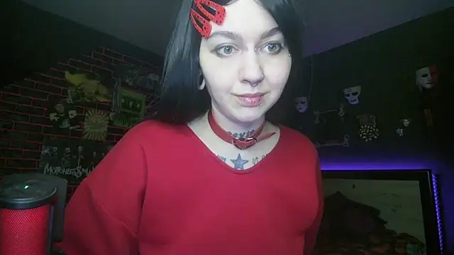 Snapshot of MessalinaOfficial chatting on 03-04-26, 02:50 MessalinaOfficial online show from 03-04-26, 02:50