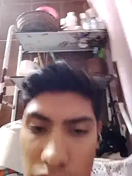 aispuro8505 online show from 09-14-25, 06:23