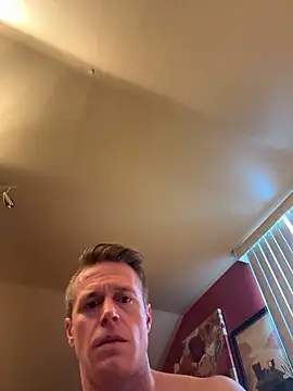 DILFiGuess11 online show from 03-08-26, 03:27