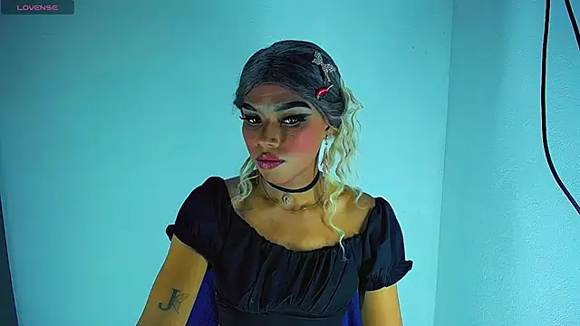 Snapshot of TheBlackwidows chatting on 09-22-25, 07:21 TheBlackwidows online show from 09-22-25, 07:21