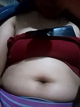 may-squirl online show from 10-08-25, 01:31