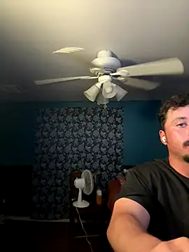 AlexR9700 online show from 10-18-25, 06:16