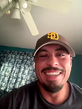 AlexR9700 online show from 10-24-25, 04:36