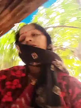 Jooli xx online show from 11-10-25, 01:37