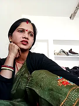 Jooli xx online show from 02-22-26, 09:19