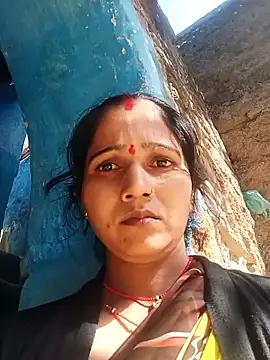 Jooli xx online show from 03-06-26, 04:09