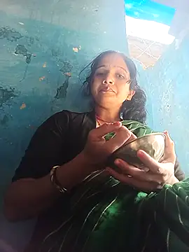 Jooli xx online show from 03-14-26, 03:34