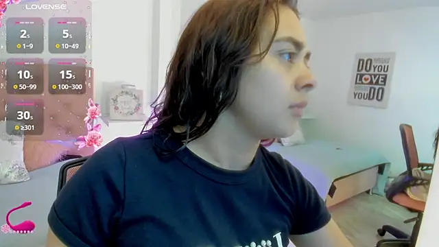 ambar 69  online show from 11-18-25, 04:28