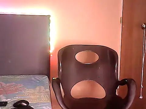 Snapshot of hot_sexyjen chatting on 06-05-26, 12:50 hot sexyjen online show from 06-05-26, 12:50