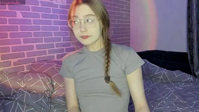 fetchingcouplee online show from 10-16-25, 02:29