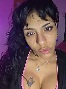 Snapshot of Babygirl_1832 chatting on 08-01-26, 08:57 Babygirl 1832 online show from 08-01-26, 08:57