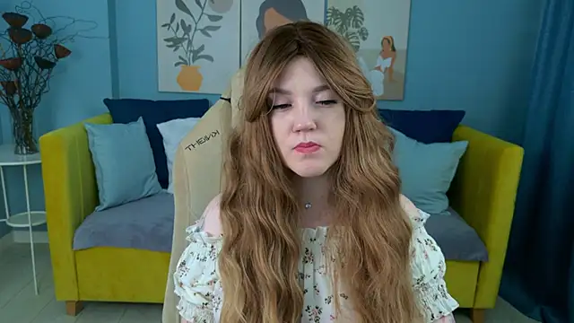 Snapshot of AlmaSound chatting on 12-04-25, 03:38 AlmaSound online show from 12-04-25, 03:38