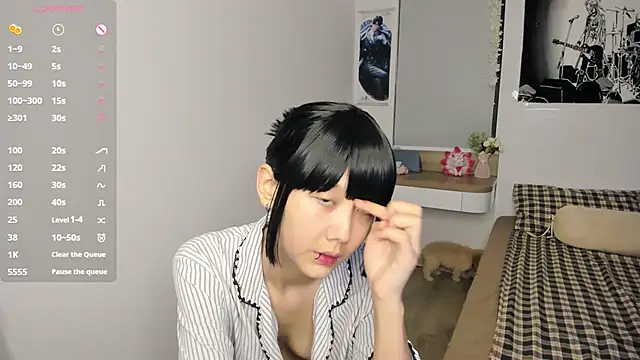 Snapshot of gabby_little chatting on 01-17-26, 12:21 gabby little online show from 01-17-26, 12:21