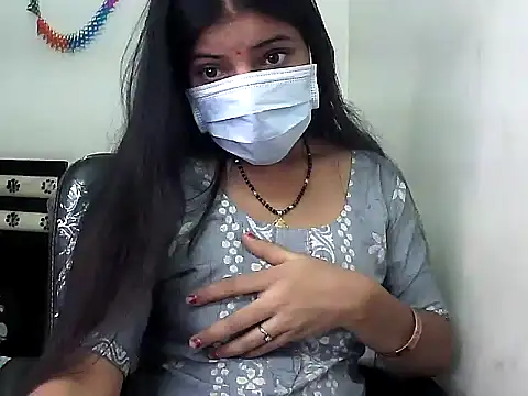 Snapshot of Lalita_thakur chatting on 11-23-25, 03:23 Lalita thakur online show from 11-23-25, 03:23