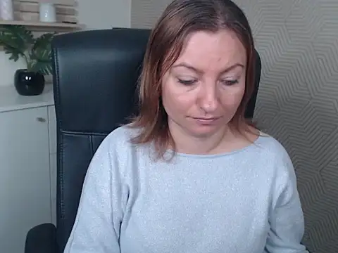 angelaSamt online show from 09-24-25, 06:17