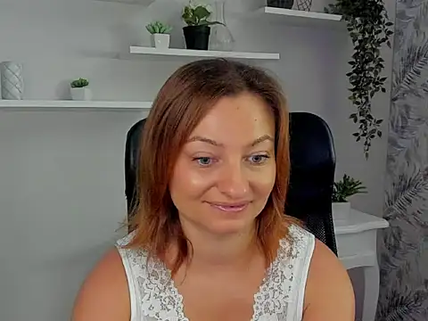 angelaSamt online show from 09-27-25, 06:29