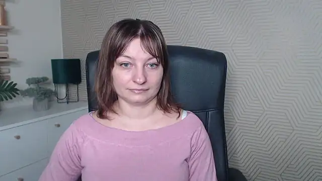 angelaSamt online show from 01-14-26, 06:52