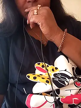 Alina-khan online show from 10-27-25, 05:55