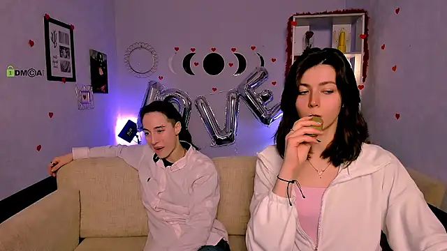 kitniss dreamy online show from 02-14-26, 08:16