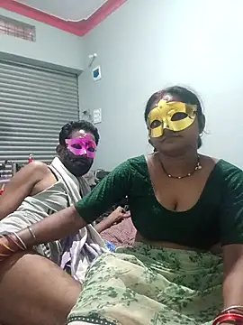 Snapshot of NIT-COUPLE chatting on 09-12-25, 04:51 NIT-COUPLE online show from 09-12-25, 04:51