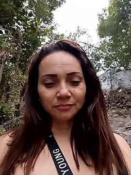 Snapshot of Amanda39 chatting on 01-18-26, 11:36 Amanda39 online show from 01-18-26, 11:36