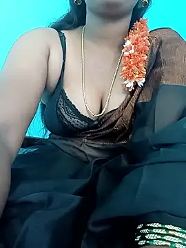 Snapshot of Bangalore-Seema chatting on 04-08-26, 04:12 Bangalore-Seema online show from 04-08-26, 04:12