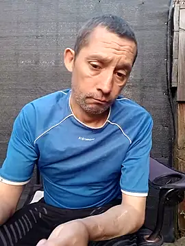 Snapshot of frederic198 chatting on 07-21-26, 07:16 frederic198 online show from 07-21-26, 07:16