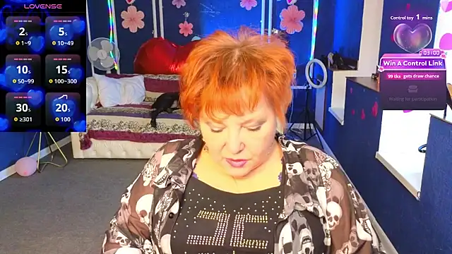 Kira Kenett online show from 03-09-26, 01:04