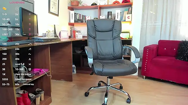 GretaVoss  online show from 04-11-26, 08:13