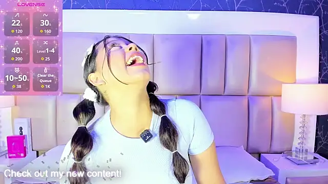 HatsaJones online show from 02-10-26, 04:05