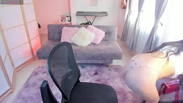 amelia-coben online show from 09-18-25, 08:11