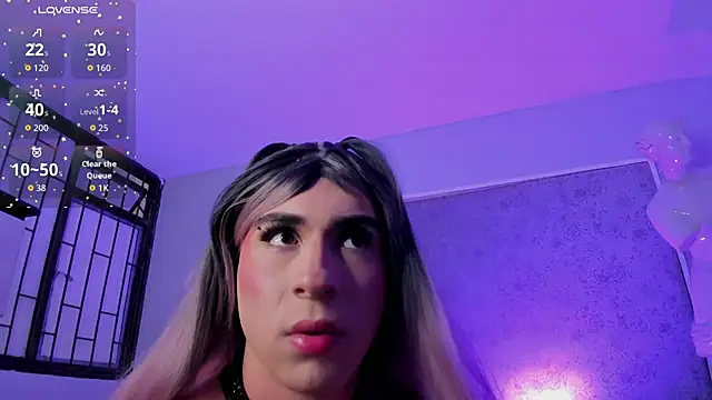 Snapshot of Melody_Bakeer chatting on 11-07-25, 08:09 Melody Bakeer online show from 11-07-25, 08:09